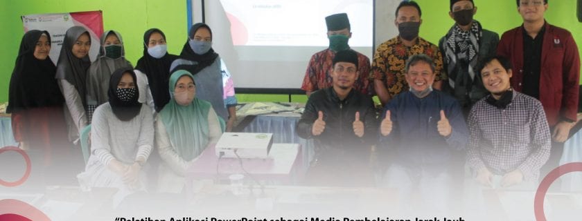Pelatihan Aplikasi PowerPoint sebagai Media Pembelajaran Jarak Jauh di Pondok Pesantren Assubkiyah